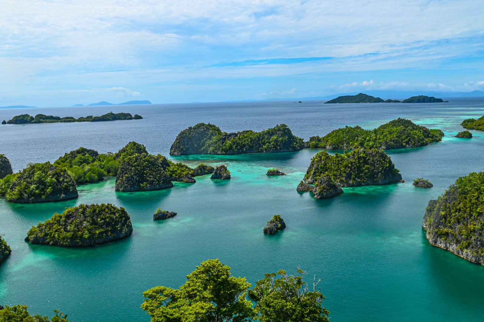 Jelajahi destinasi Supraba