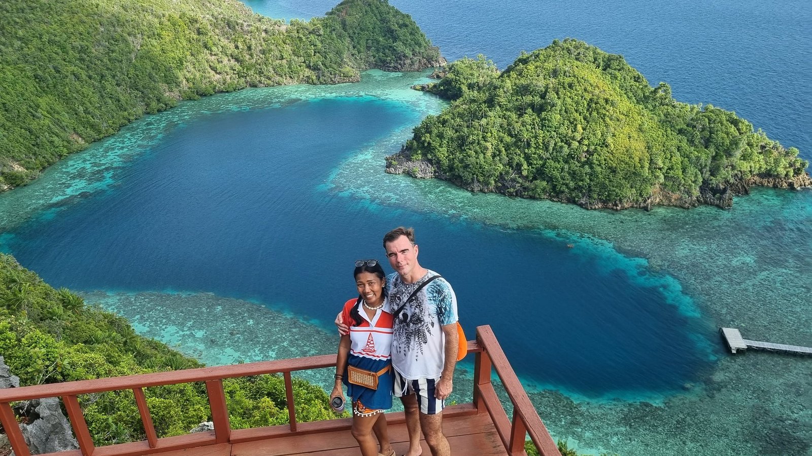 Laguna berbentuk hati di Misool