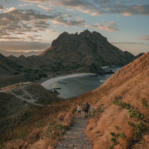 padar island Liveaboard